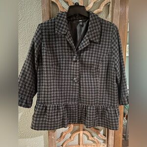 Mossimo Grey/Black Houndstooth Ruffle Blazer